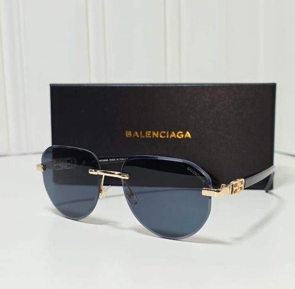 Men's Sunglasses LOUIS VUITTON - Image 2